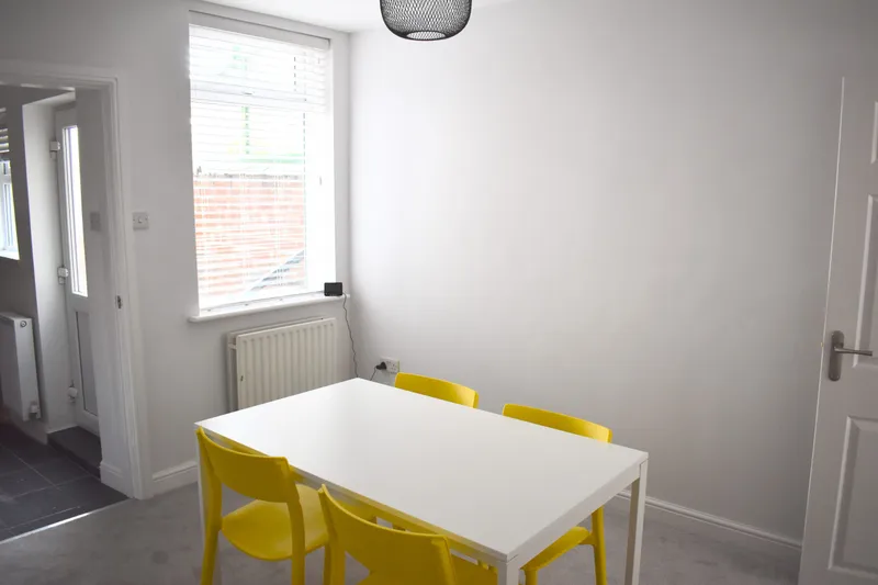 2 Bed Terraced house // Aug 2026 - Image 4